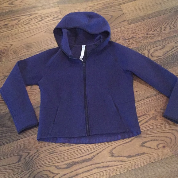 lululemon athletica Tops - Lululemon hoodie NWOT size 8